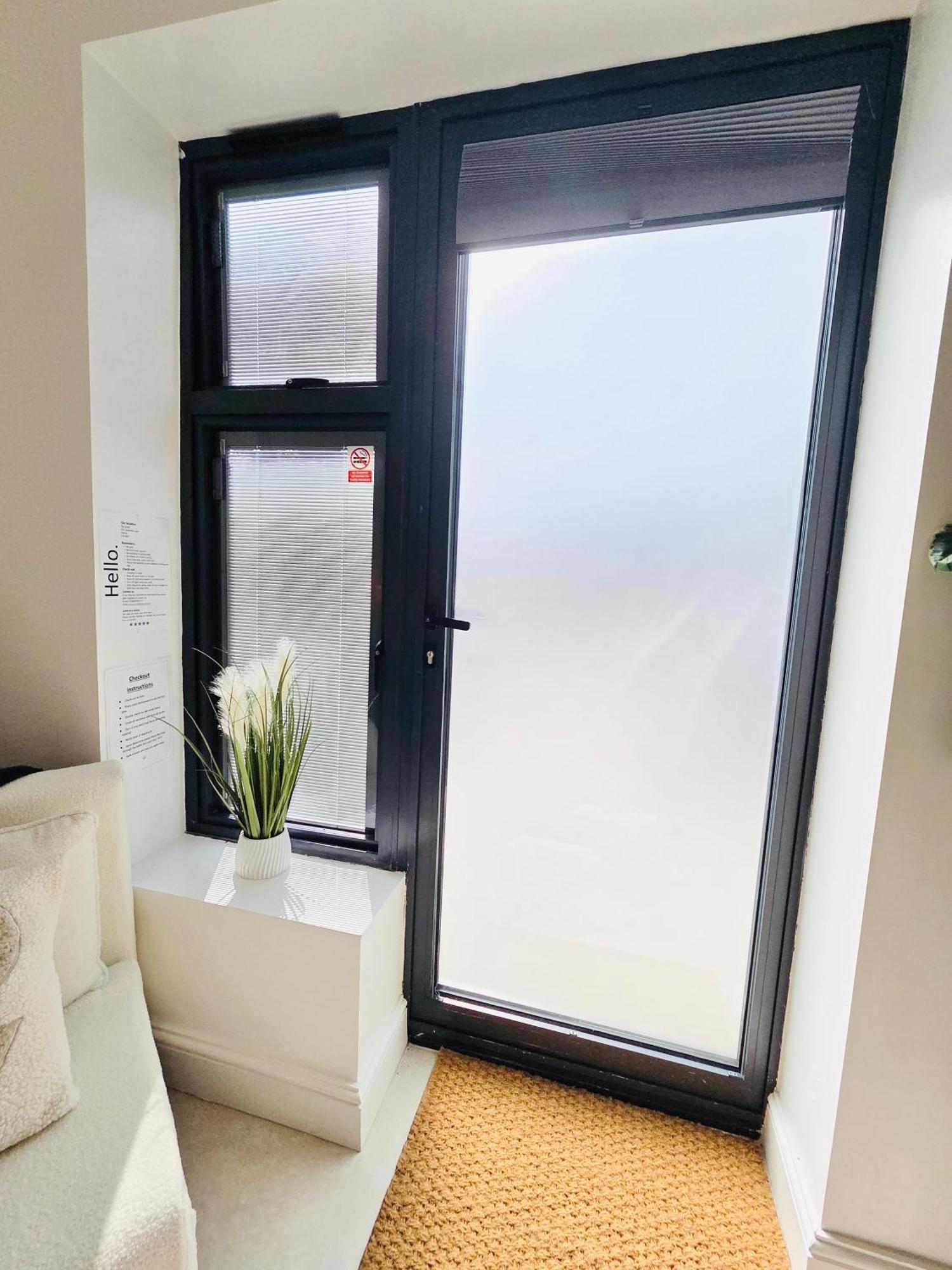 Chic E10 Apartment London